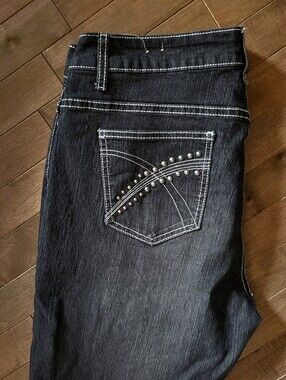 Women’s Boot Cut Jeans with Studded Pocket - Black